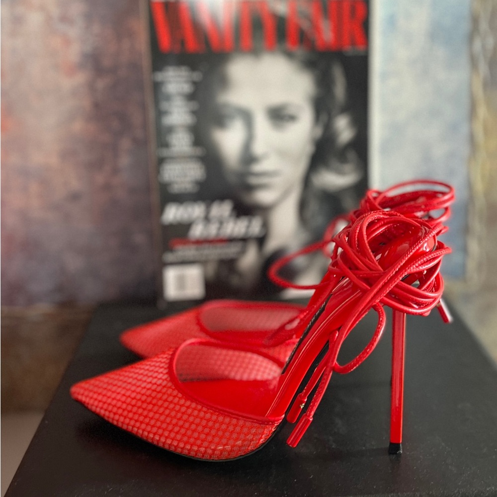 🔥🔥🔥🔥Jessica Rich Mesh Stilettos